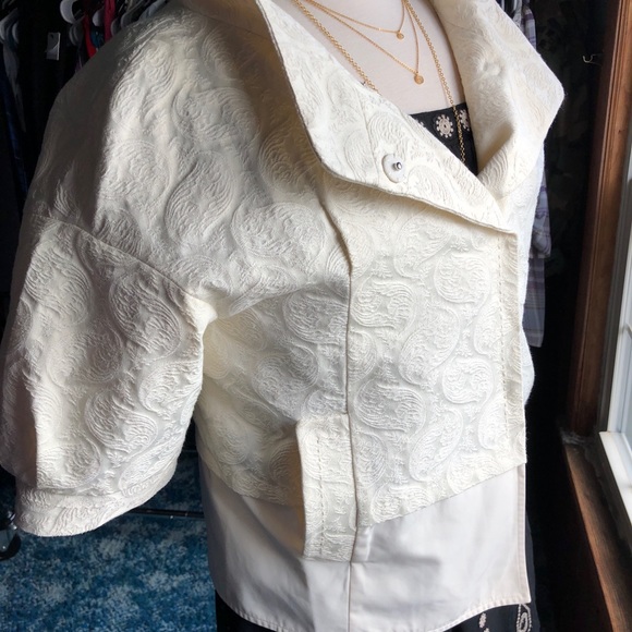 BCBG Cream Textured Jacket! - Picture 8 of 8